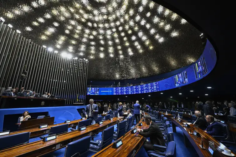 Imagem - Senado aprova plano para fabricação de fertilizantes no Brasil
