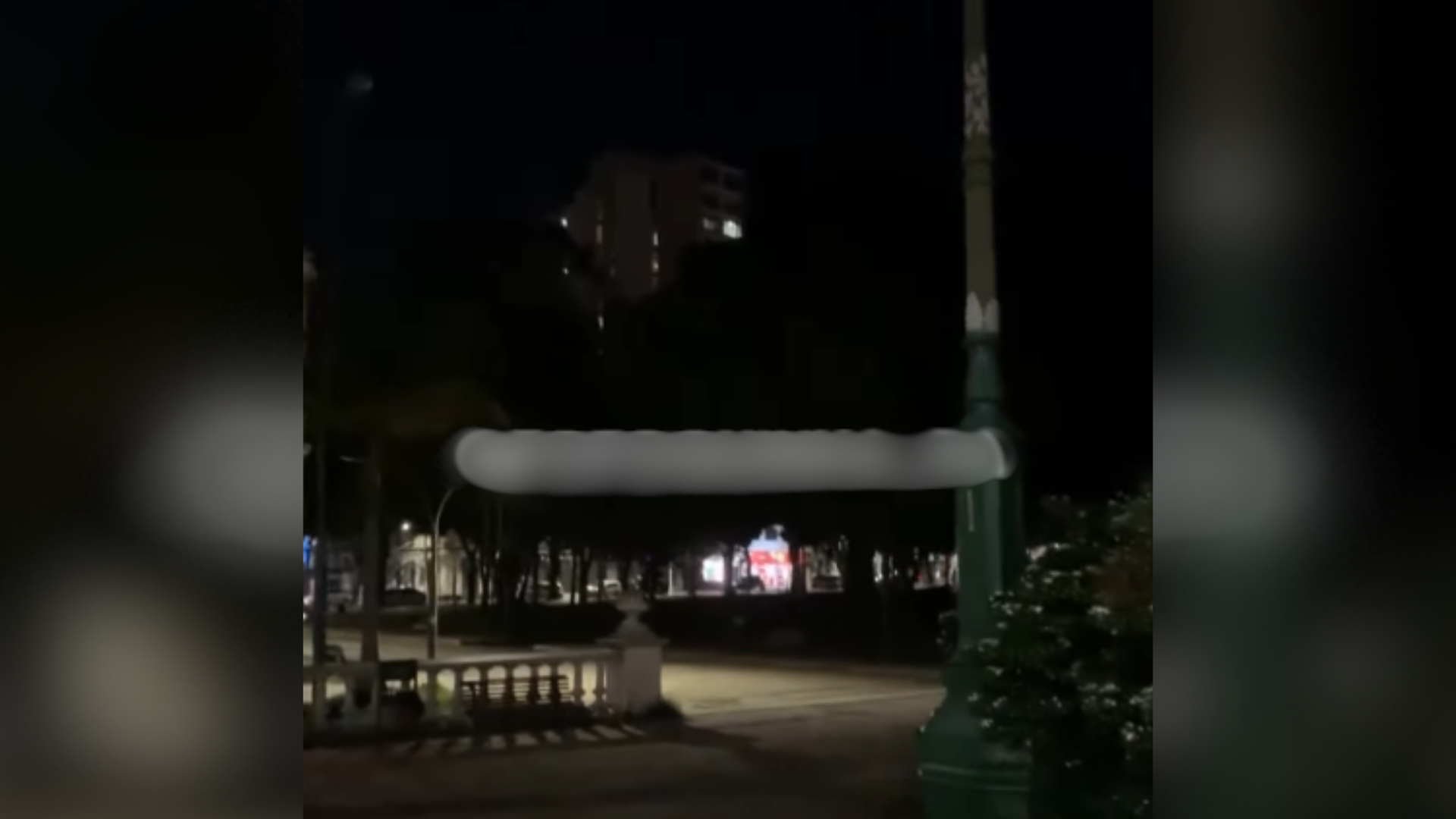 Imagem - Praça da República fica às escuras e preocupa moradores, em Belém
