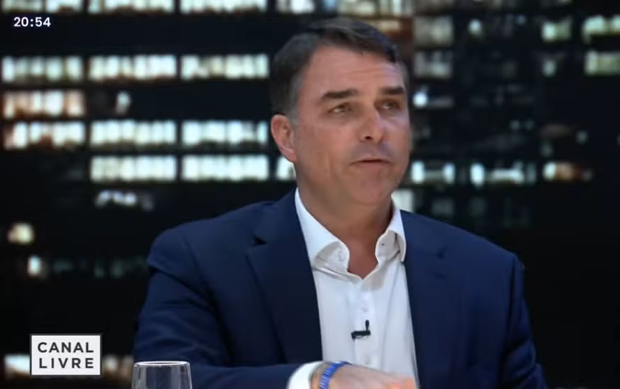 (Senador Flávio Bolsonaro ao Partido Liberal (PL)