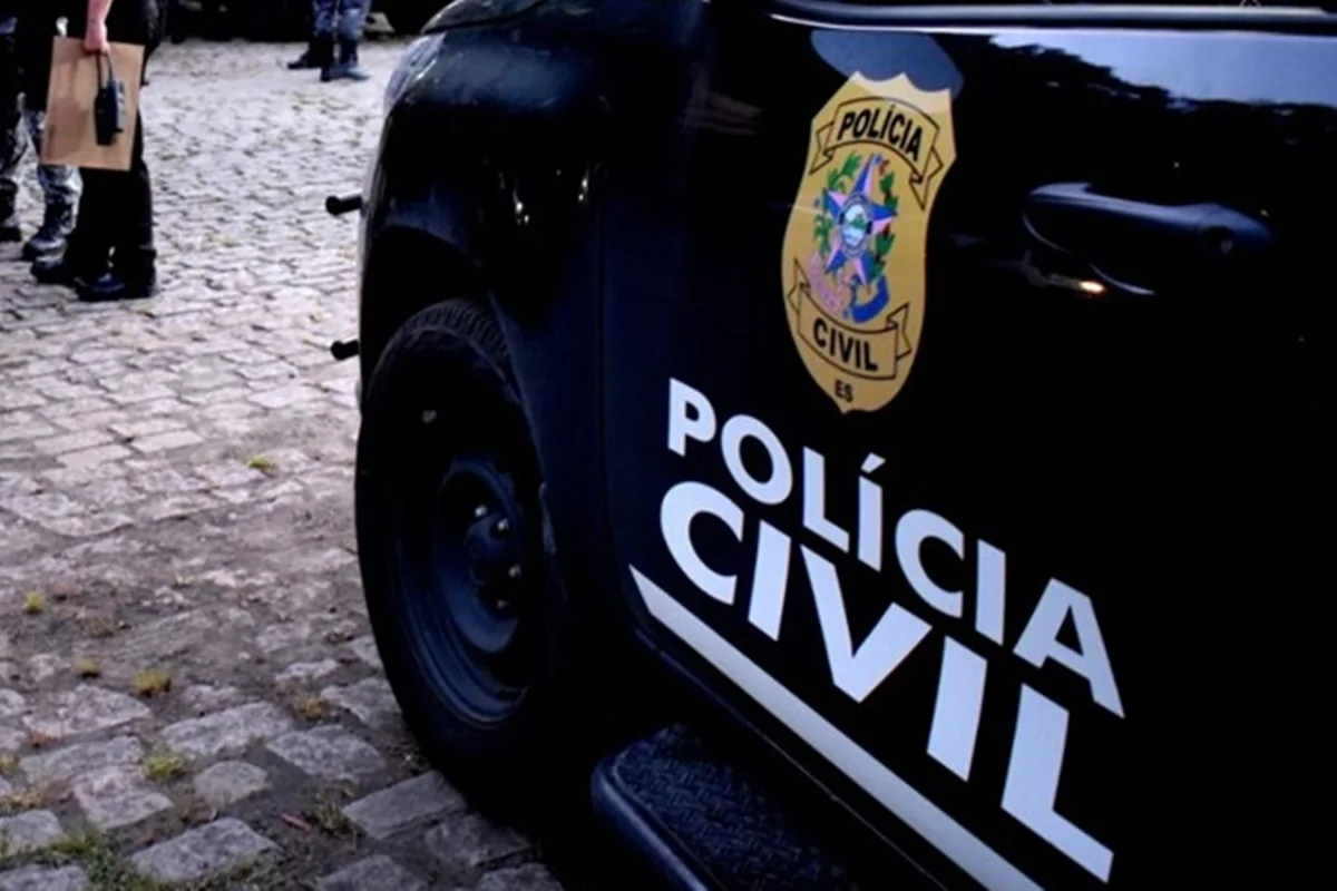 Polícia cumpre 20 mandados contra facção criminosa em bairros de Vitória

