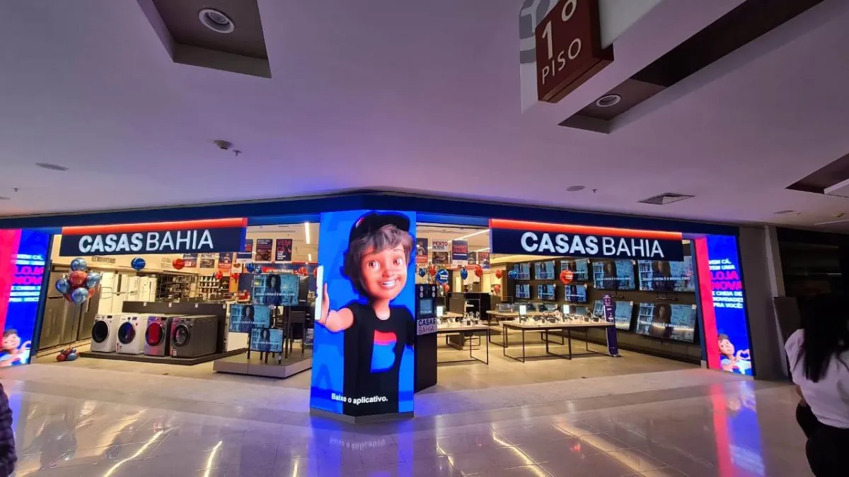 (Quase 300 lojas serão fechadas)