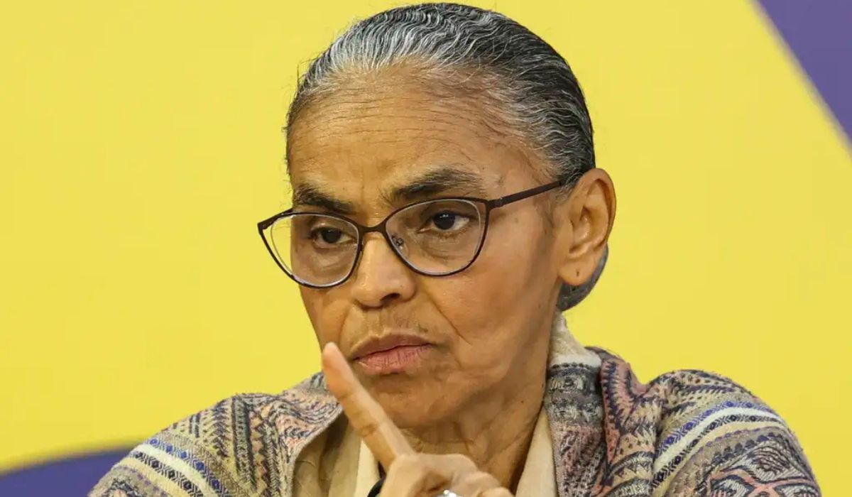 Imagem - Homem tenta agredir Marina Silva durante caminhada de Haddad em São Paulo