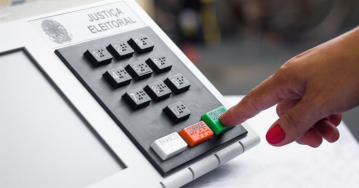 Urna eletrônica.