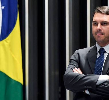 Imagem - PF investiga fraude na filiação de Flávio Bolsonaro