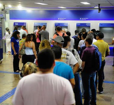 Imagem - Bancários farão paralisação de 24 horas nesta quinta-feira