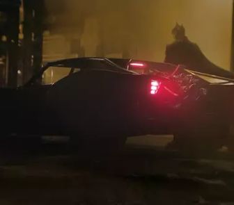 Imagem - Neve, motor potente e novas caras: Batmóvel se destaca em gravações de ‘Batman 2’ na Escócia