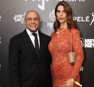 Imagem - Roberto Carlos teria se convertido ao islã após casamento
