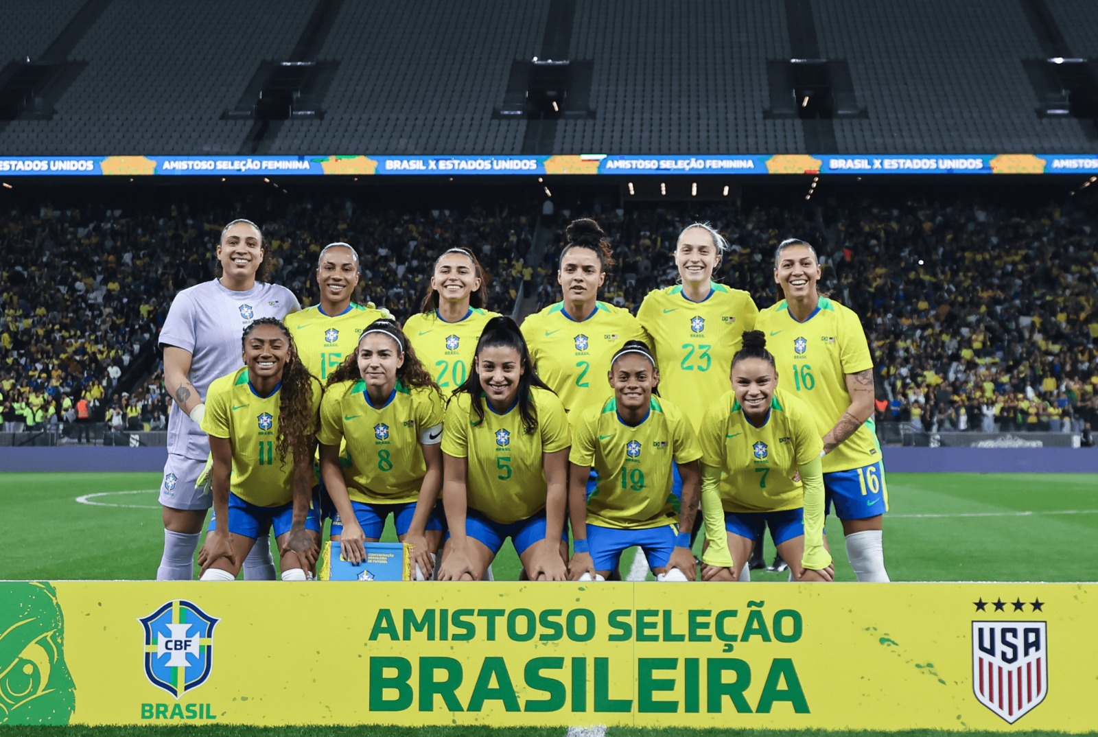 Brasil faz a abertura do Mundial no Maracanã - 