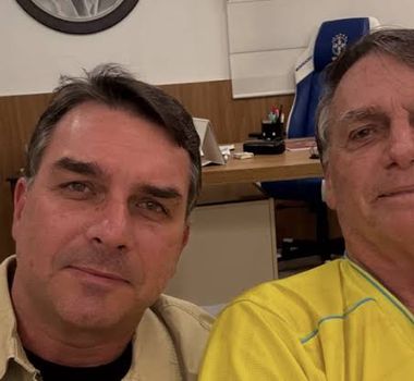 Imagem - Líder de Lula pede à PF investigação sobre filme de Bolsonaro