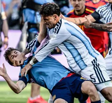 Imagem - Fifa pune jogadores de Argentina e Espanha após briga na final da Copa do Mundo 2026