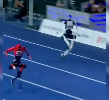 Imagem - Robô humanoide corre 100 metros em 9,32 segundos e supera marca de Usain Bolt