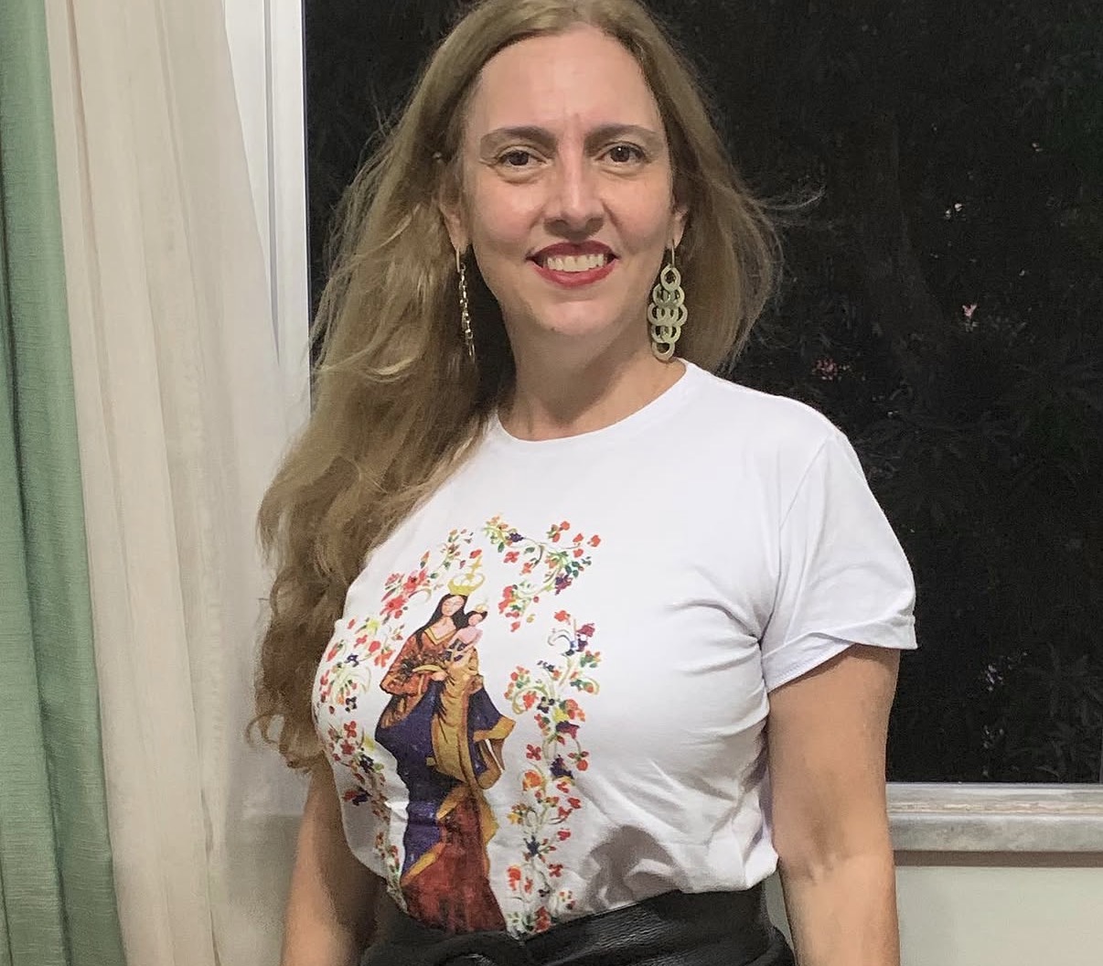 Alessandra Bastiani irá ministrar a primeira oficina artesanal, amanhã, promovida pelo Instituto APB
