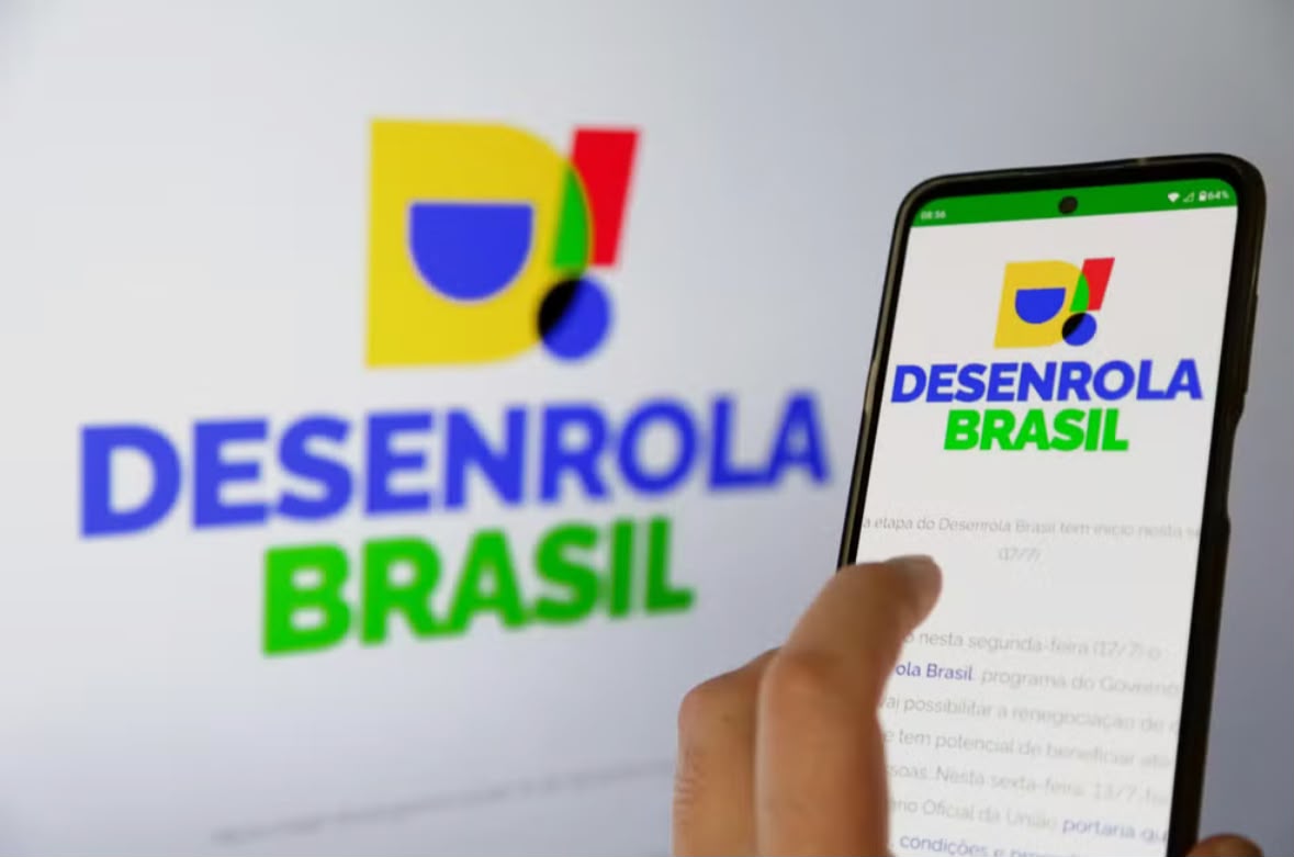 App do "Desenrola Brasil" no celular -