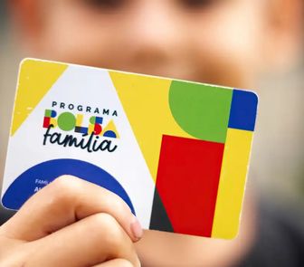 Imagem - Beneficiários com NIS de final 5 recebem Bolsa Família de agosto