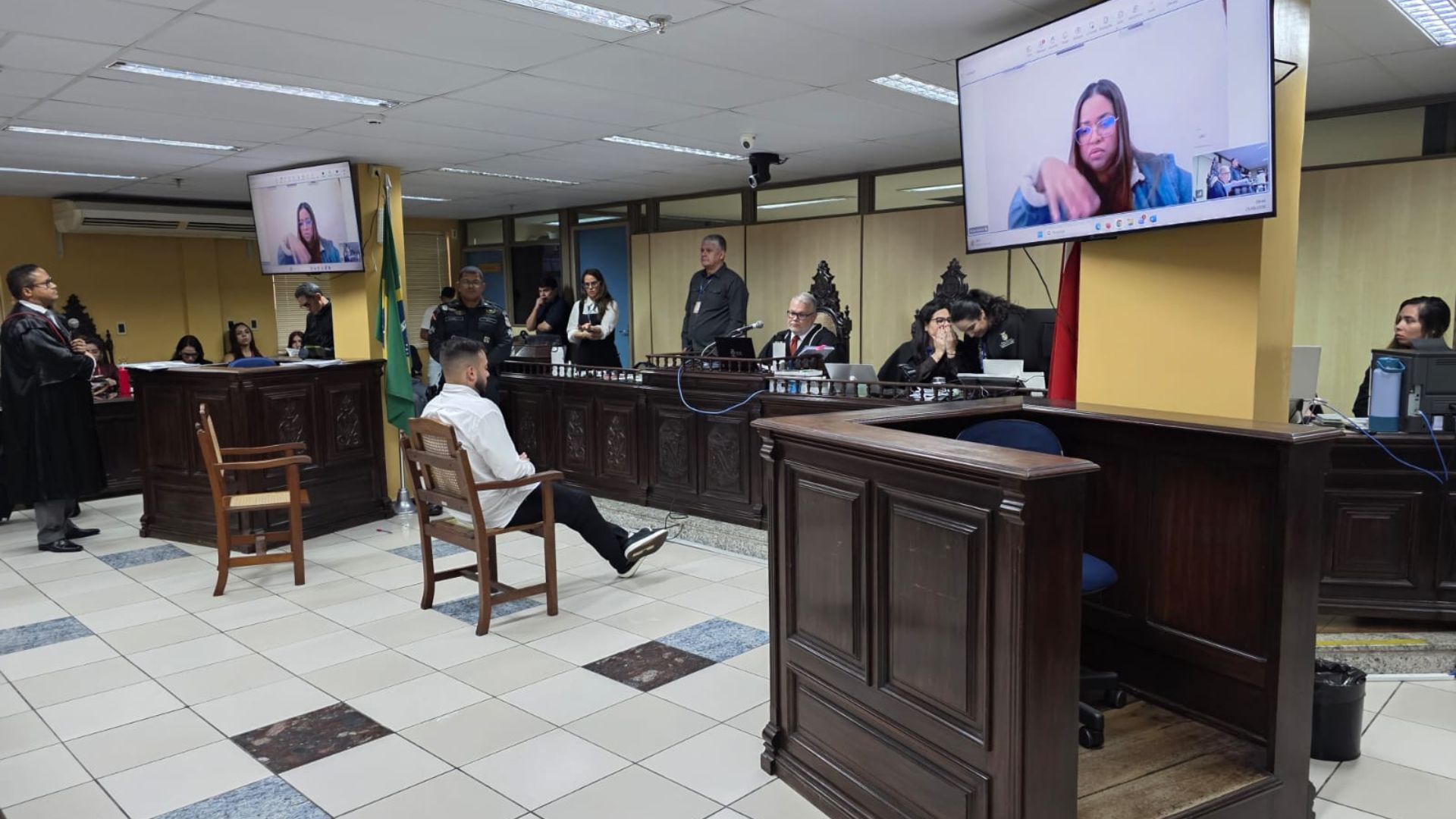 (Caso Yasmin Macêdo: julgamento de Lucas Magalhães tem relatos divergentes sobre morte da jovem)