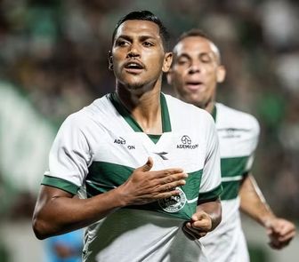 Imagem - Herói no acesso do Remo, Pedro Rocha retorna a Belém pelo Coritiba em confronto do Brasileirão