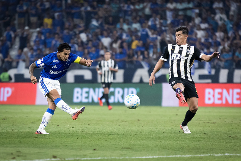 Clássico mineiro terminou empatado no Mineirão - 