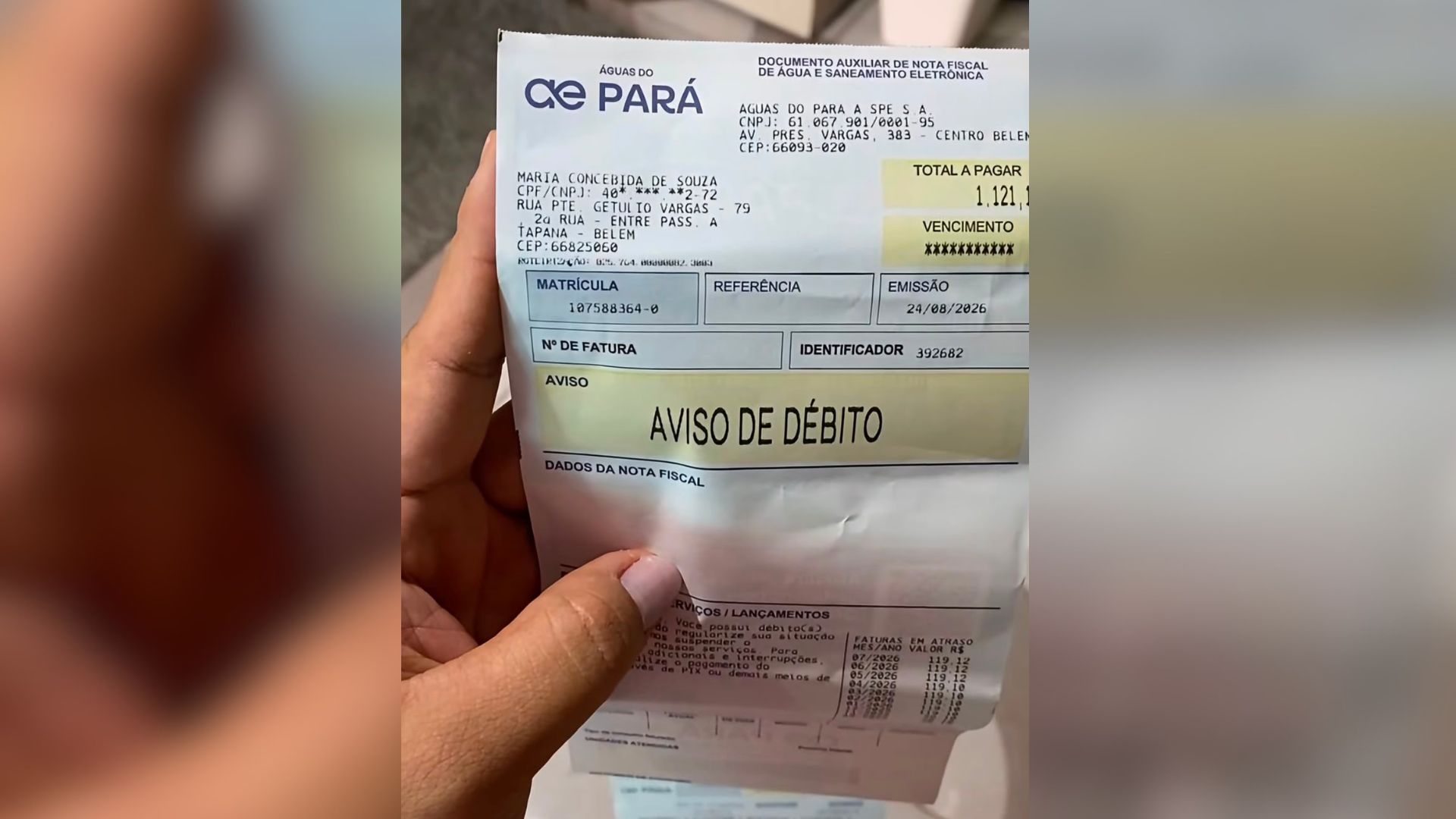 Mulher denuncia cobrança indevida em conta de água no nome da avó falecida em 2022