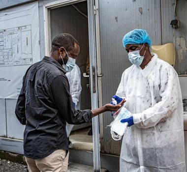 Imagem - Uganda é declarado livre do ebola após 42 dias sem novos casos