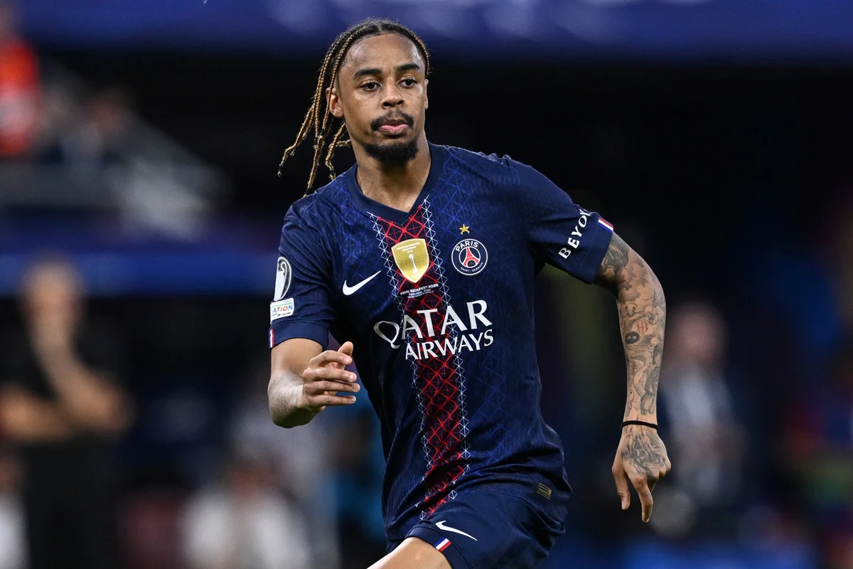Barcola atuando pelo PSG -