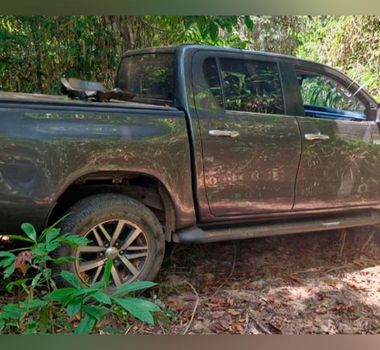 Imagem - Hilux furtada na Expotuc é recuperada pela PM em área rural de Tucuruí