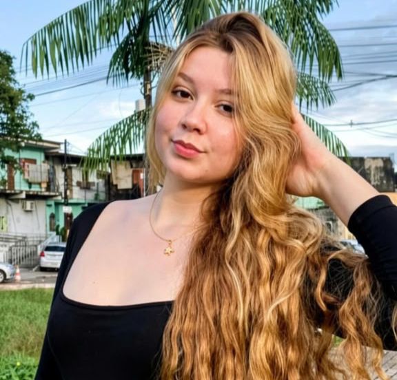 Imagem - Identificada jovem que morreu esmagada em acidente no elevado da Mário Covas, em Ananindeua