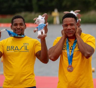 Imagem - Jacky Godmann e Gabriel Nascimento são prata no Mundial de Canoagem
