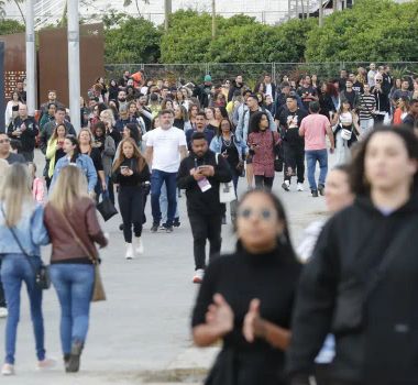 Imagem - Governo publica decreto com novas regras para conter cambismo digital e garantir distribuição de água em eventos