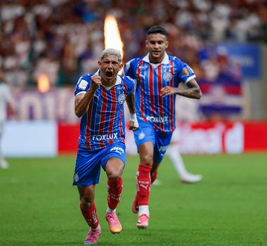 Imagem - Bahia vence o Internacional de virada e volta ao G-5 do Brasileirão