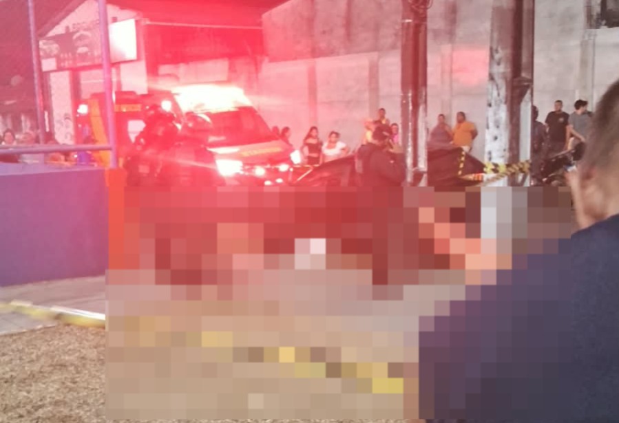 Imagem - Homem é executado a tiros dentro de carro no bairro da Saudade, em Castanhal