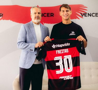 Imagem - Flamengo anuncia Joaquín Freitas, atacante de 19 anos que chega do River Plate