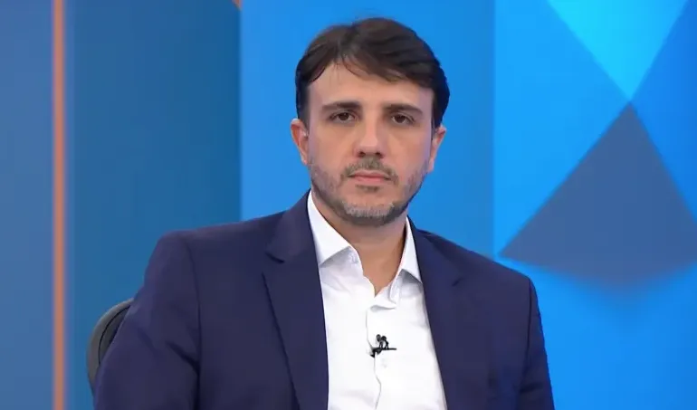 Candidato à Presidência da República, Renan Santos (Missão).