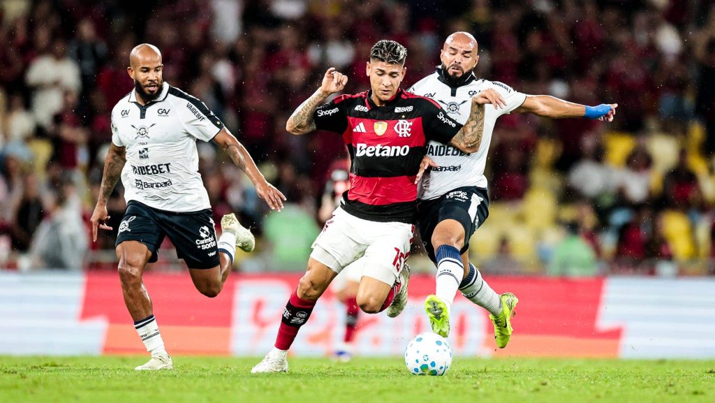 Cerca de duas horas após o início das vendas, arquibancadas do setor visitante já não estão mais disponíveis para o duelo deste domingo (6), no Mangueirão