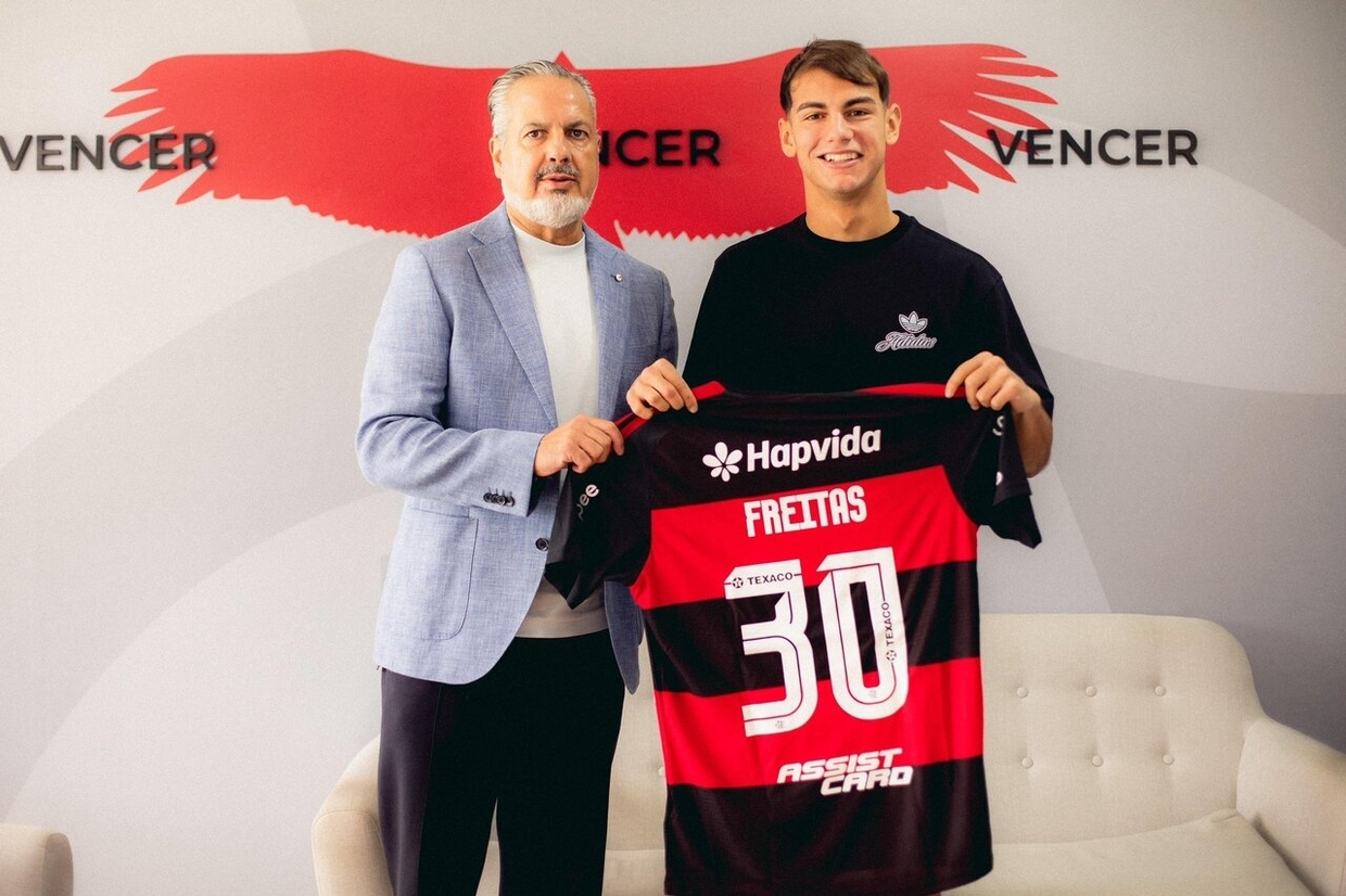 Promessa argentina anunciada no Flamengo -