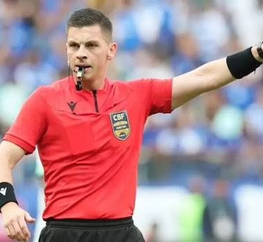 Imagem - CBF define trio de arbitragem paranaense para Remo x Flamengo pelo Brasileirão