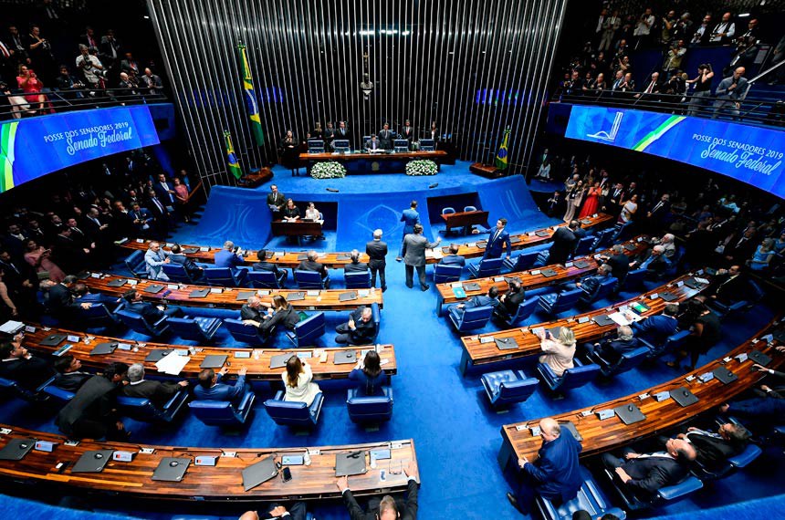 Sessão no Senado