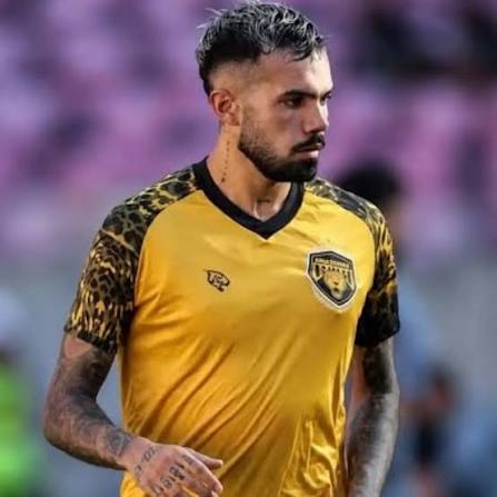 Nico Schiappacasse com a camisa do Amazonas -