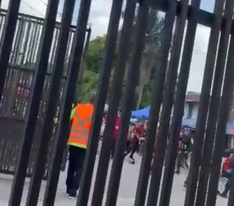 Imagem - Confusão entre torcedores de Remo e Flamengo é registrada minutos antes da partida no Mangueirão