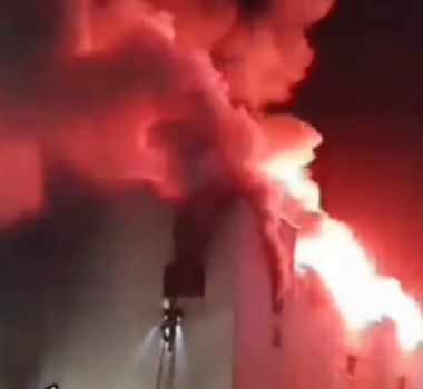 Imagem - Incêndio atinge loja e residência e deixa família morta em Capanema
