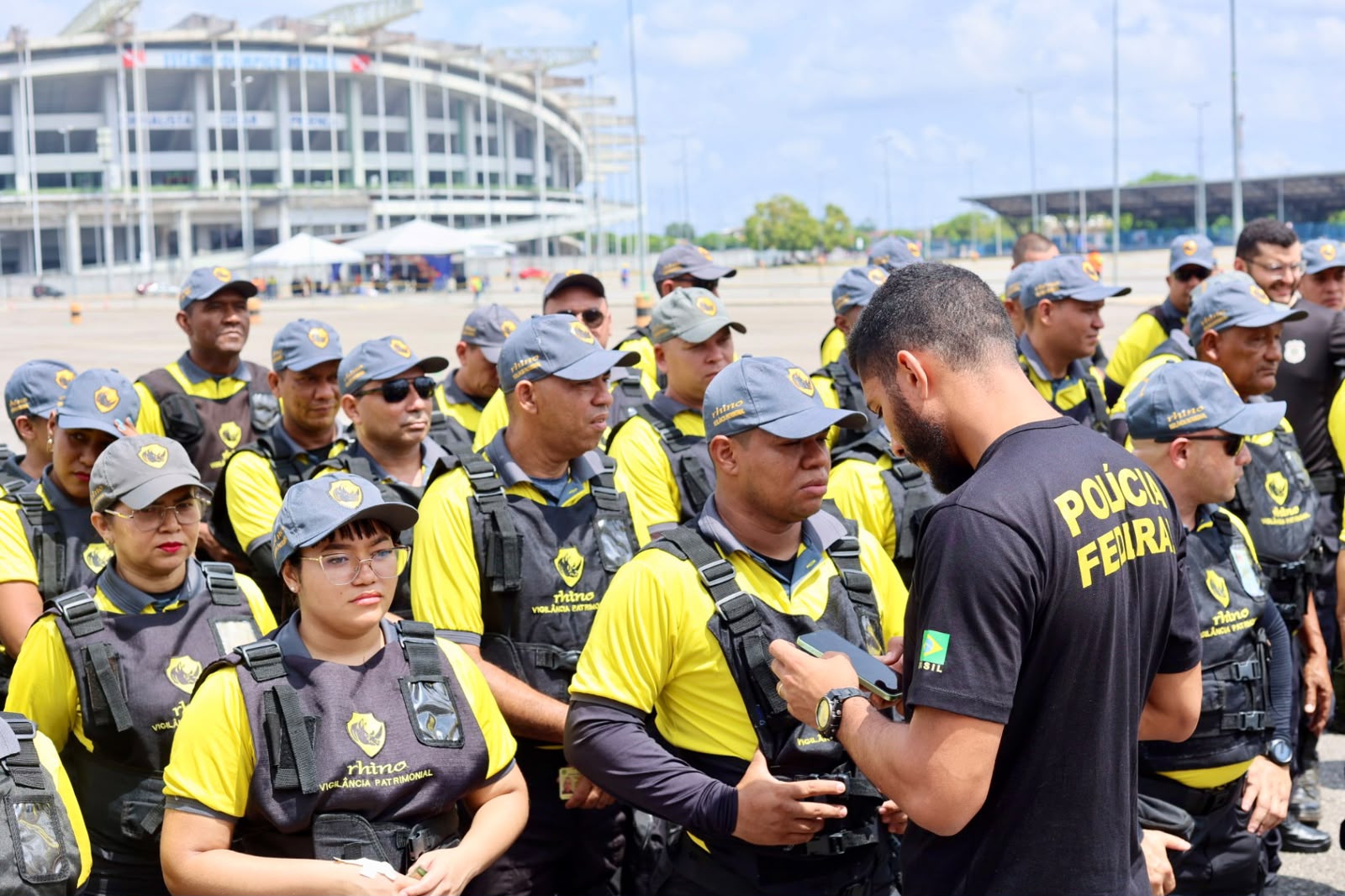 PF autua clube e empresa de segurança por falhas antes de partida no Mangueirão, em Belém