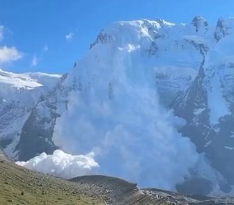 Imagem - Avalanche mata 11 alpinistas e deixa seis desaparecidos na Rússia