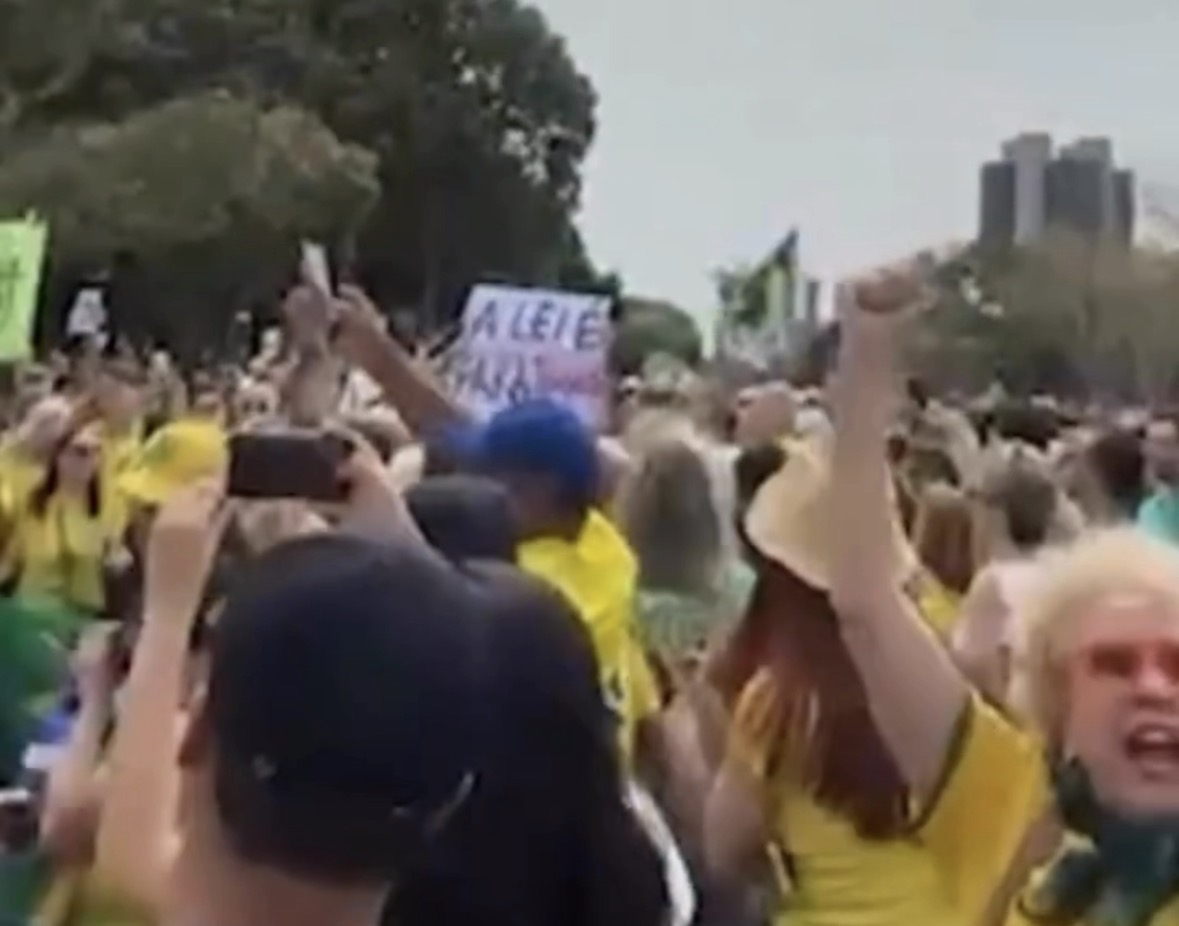 Manifestantes fazem ato contra Moraes em Brasília no 7 de Setembro