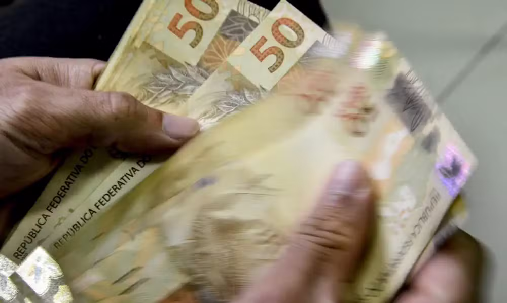 Banco Central (BC) atualizou os dados nesta terça-feira (8) e informou que os clientes de instituições financeiras ainda possuem R$ 5,64 bilhões em "recursos esquecidos".