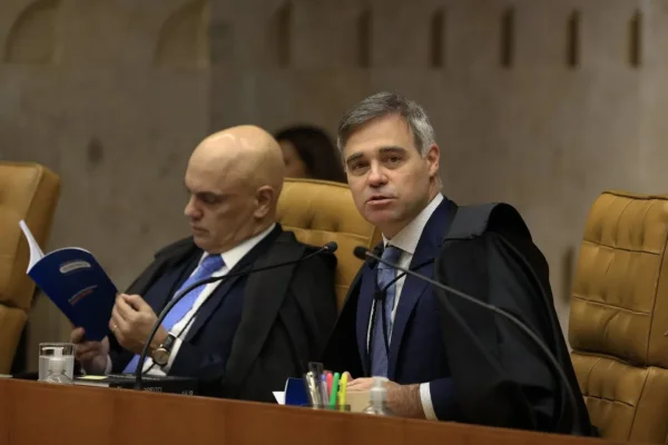 Ministros do STF vivem embate público que tem o caso Master como pano de fundo

