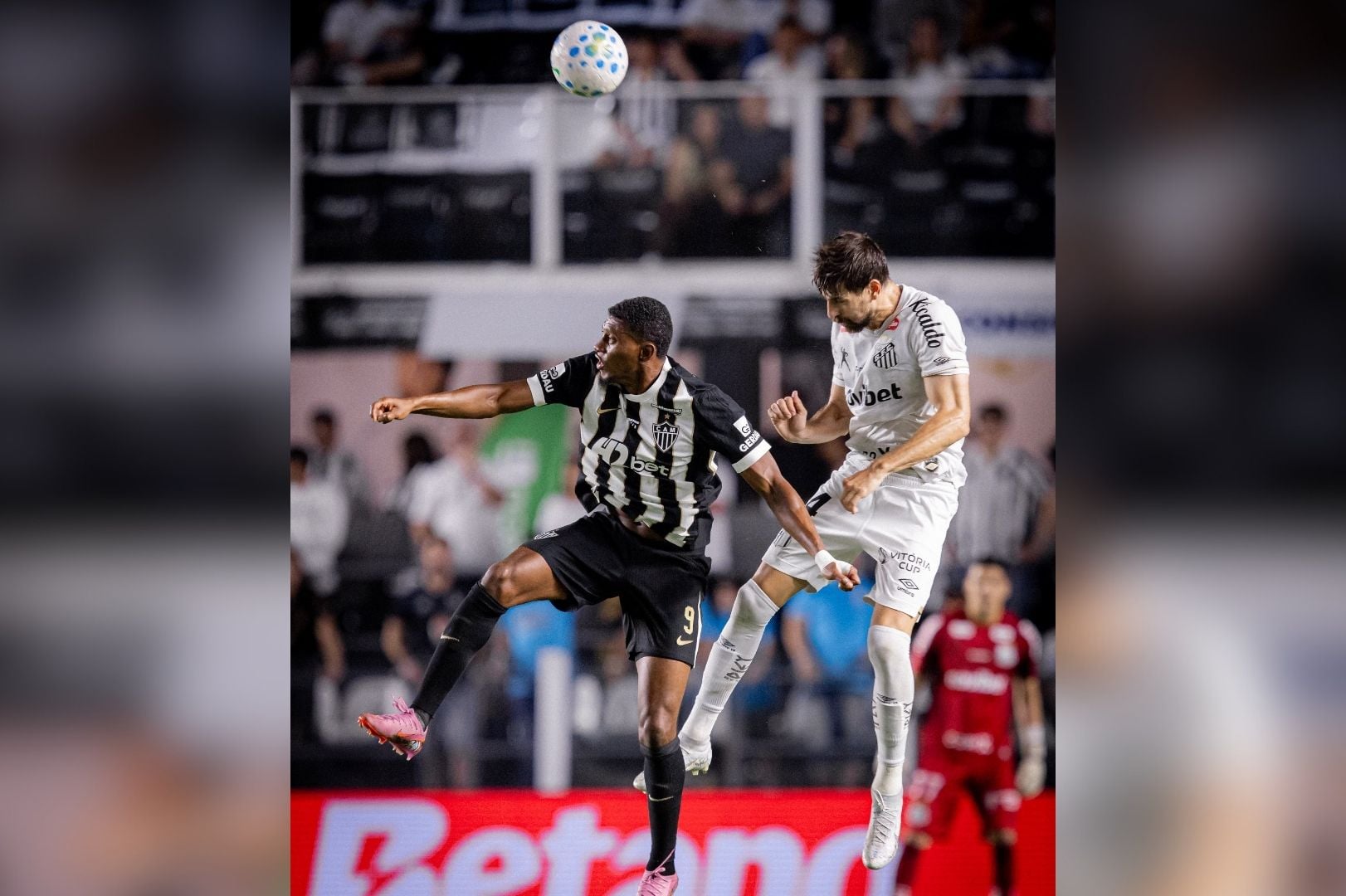 Peixe e Galo se enfrentam na Vila Belmiro - 