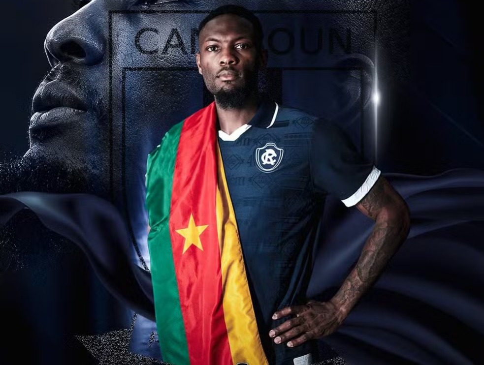 Tcahmba convocado pela seleção de Camarões -