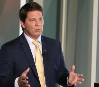 Imagem - Flávio Dino proíbe Mario Frias de deixar o Brasil e cita risco de evasão: “Não se pode ignorar”