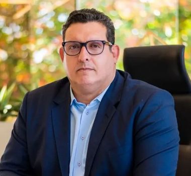 Imagem - Amigo de Flávio Bolsonaro afirma ter investido R$ 1 milhão em ‘Dark Horse’ após Vorcaro suspender repasses