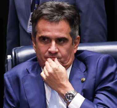 Imagem - PF investiga suspeita de que Ciro Nogueira favoreceu Banco Master no Congresso