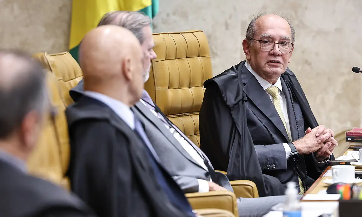 Imagem - Gilmar reforça a Fachin pedido de acesso integral a celular de Vorcaro